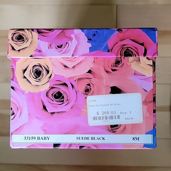 Shoes - Picture 2 of 2